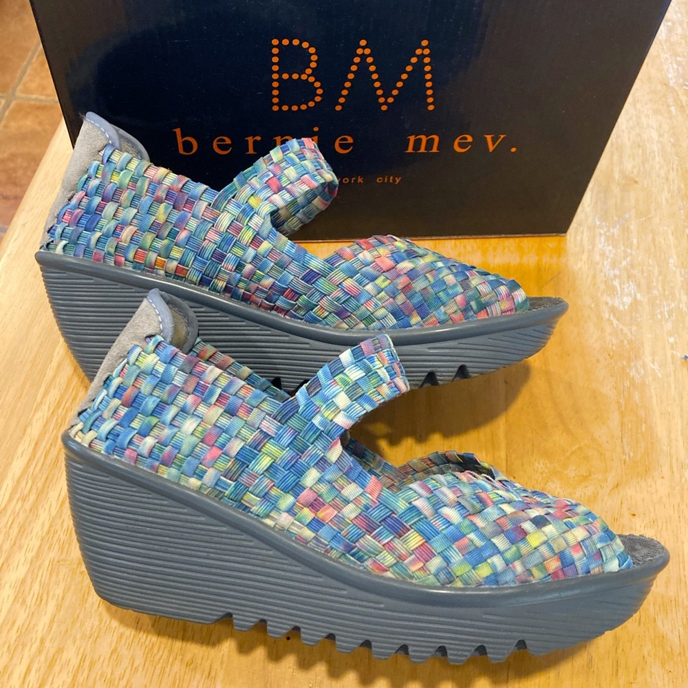 Bernie Mev Wedge Sandals. Size 39